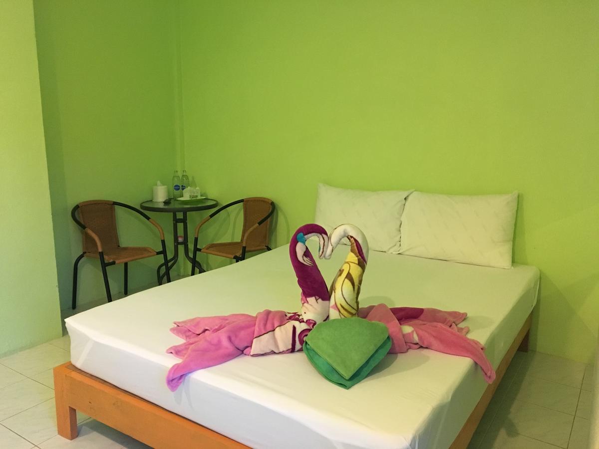 Go Green Resort Chumphon Esterno foto