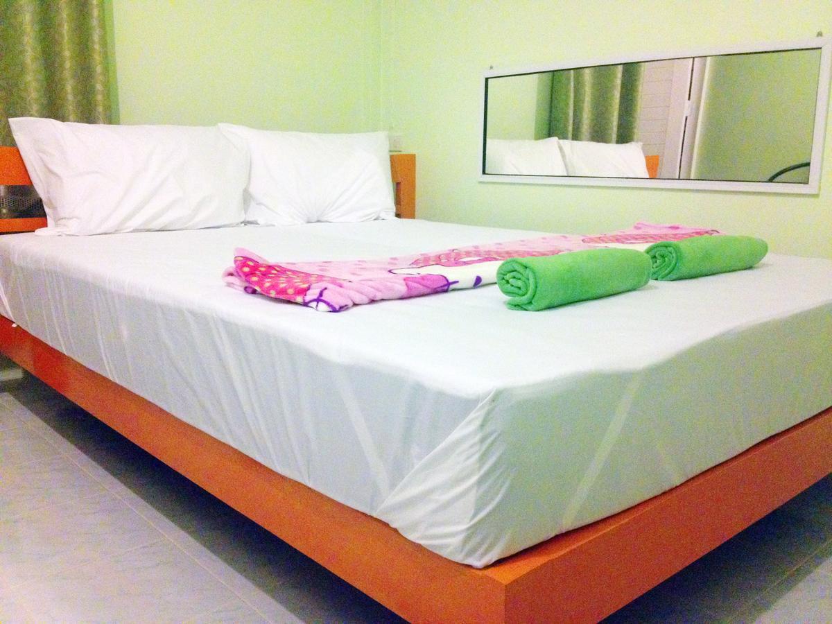 Go Green Resort Chumphon Esterno foto