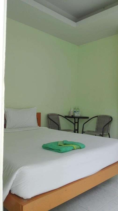 Go Green Resort Chumphon Esterno foto