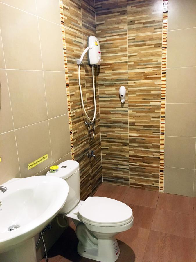 Go Green Resort Chumphon Esterno foto
