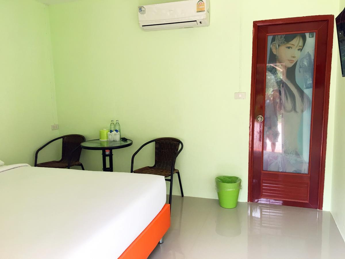 Go Green Resort Chumphon Esterno foto