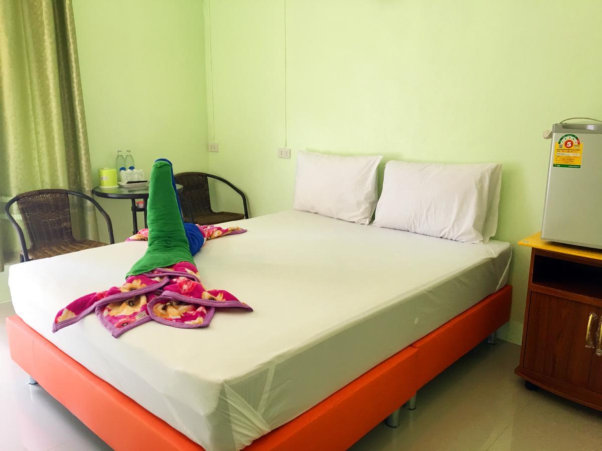 Go Green Resort Chumphon Esterno foto