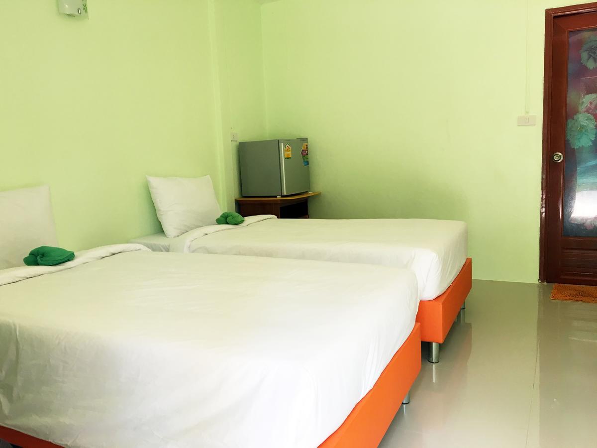 Go Green Resort Chumphon Esterno foto