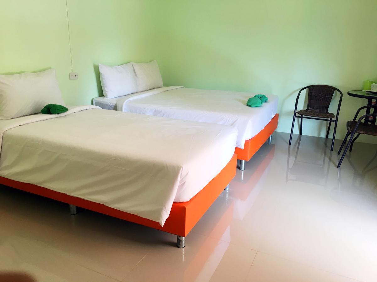 Go Green Resort Chumphon Esterno foto